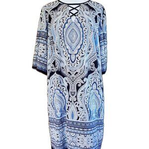 Sandra Darren Sheath Dress Blue White Size 1X Embossed Paisley Special Occasion